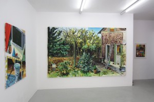 « Pergola », 2011, huile sur toile, 146 x 97 cm ; « Le cimetière des éléphants », 2010, huile sur toile, 200 x 320 cm ; « sans titre (PG06) », 2011, pastel gras sur papier, 64,5 x 50 cm