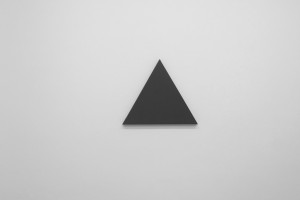 « triangle painting », 2012, acrylique sur toile, 72 cm